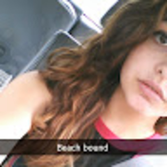 Meet your Posher, Olivia - Picture 1 of 1